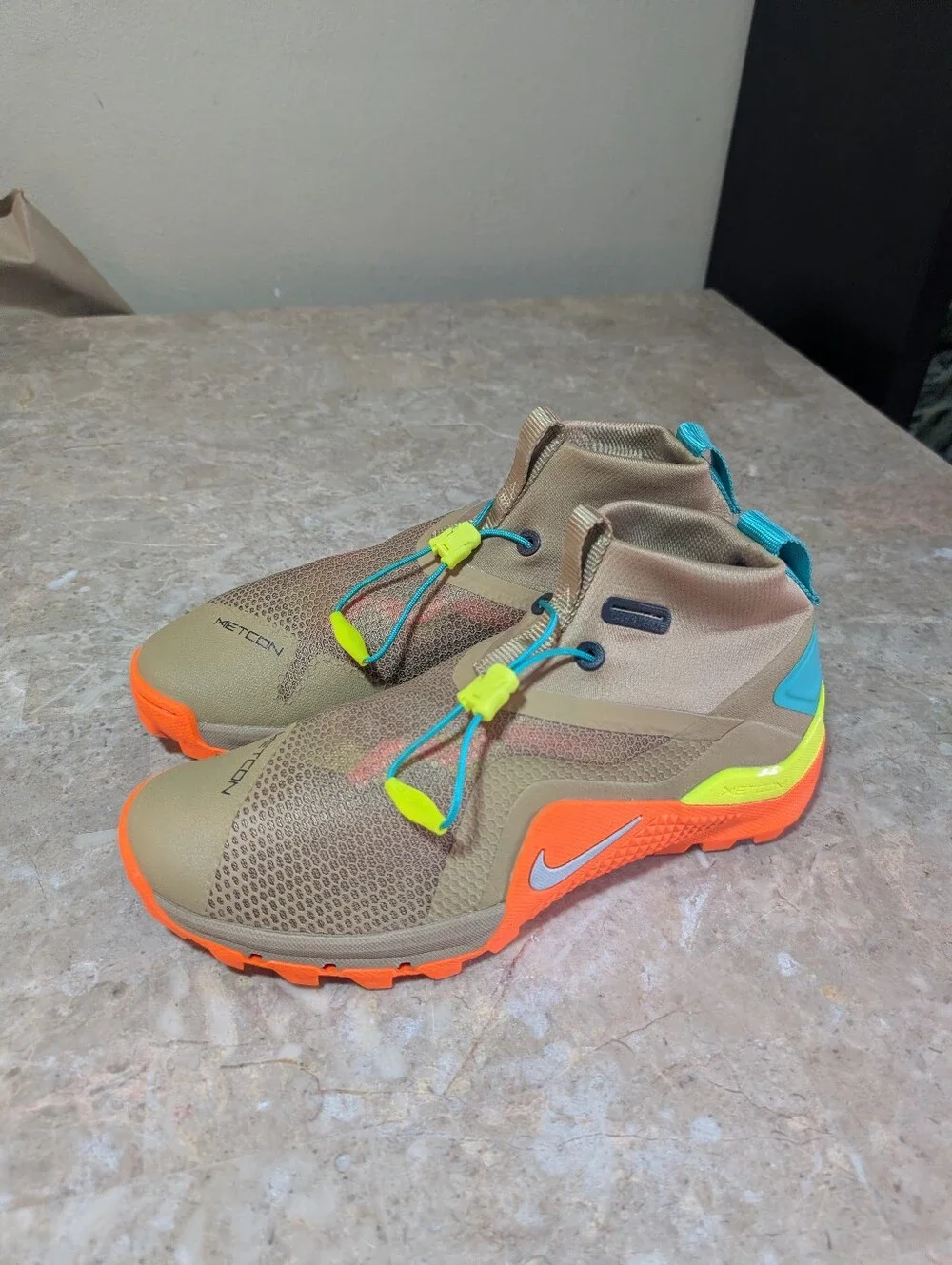 Nike Metco X SF BEECHTRRE Cross Training Tan Orange #BQ3123-283 Men's Size 10.5